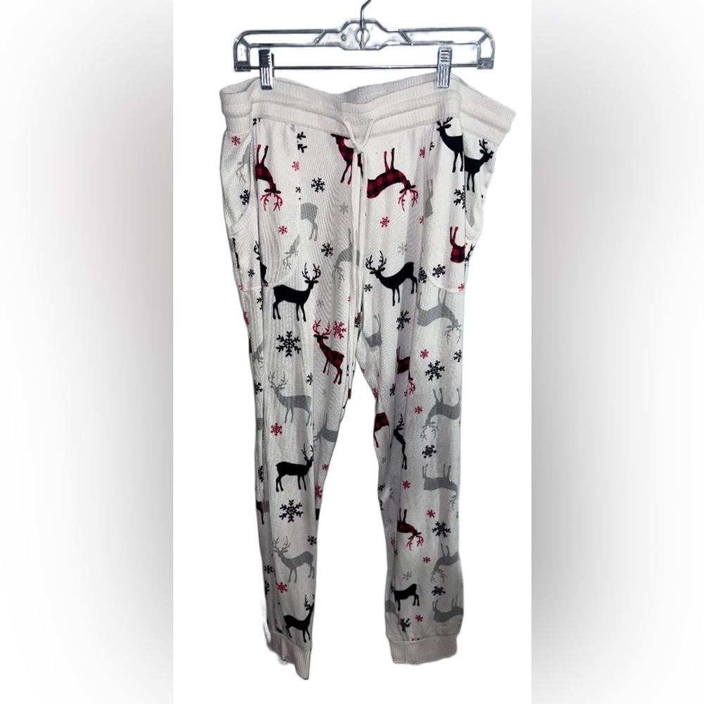 secret treasures-Reindeer christmas pajama pants